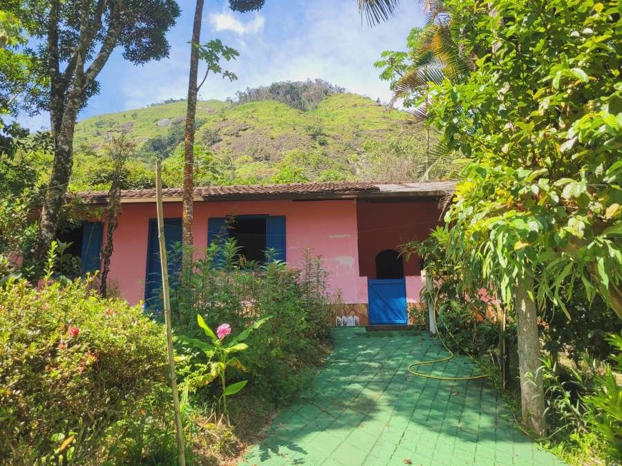 Casa com Rio em Lumiar